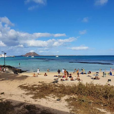Casa Ocho Anos Appartamento Corralejo Esterno foto